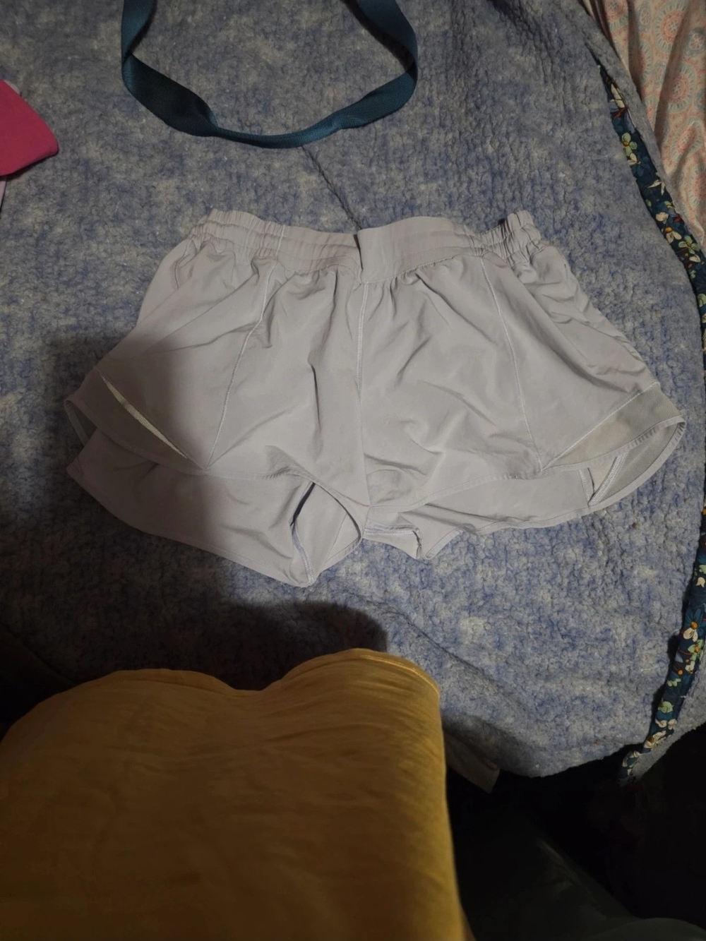 Light Lilac Women's Athletic Shorts - Lululemon